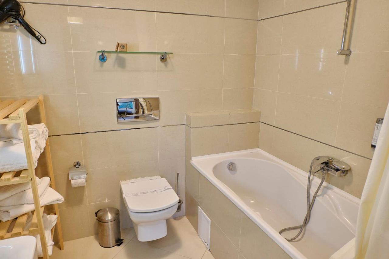 Superapartment Apartment