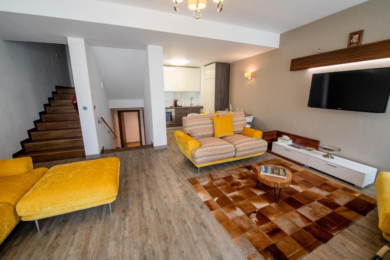 Superapartment Apartment